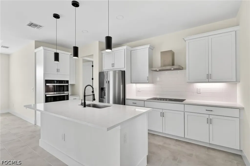 817 NW 38th Place Cape Coral FL 33993