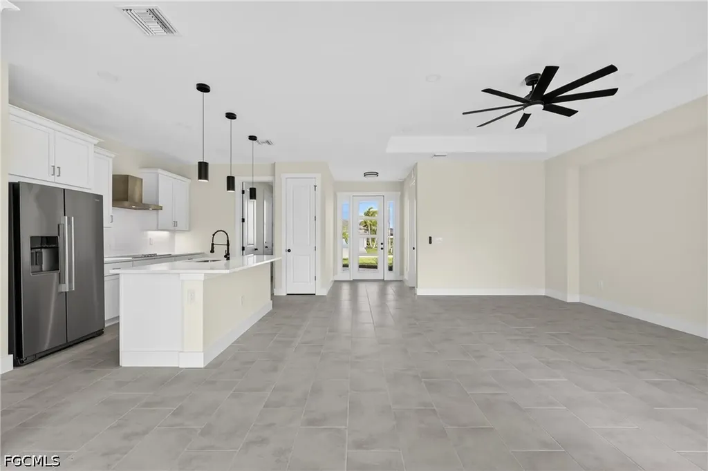 817 NW 38th Place Cape Coral FL 33993