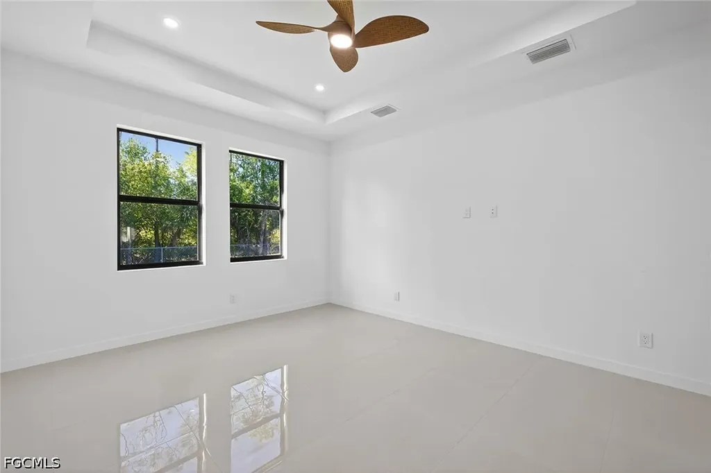23493 Roscoe Avenue Port Charlotte FL 33980