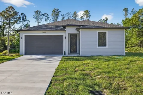 23493 Roscoe Avenue Port Charlotte FL 33980