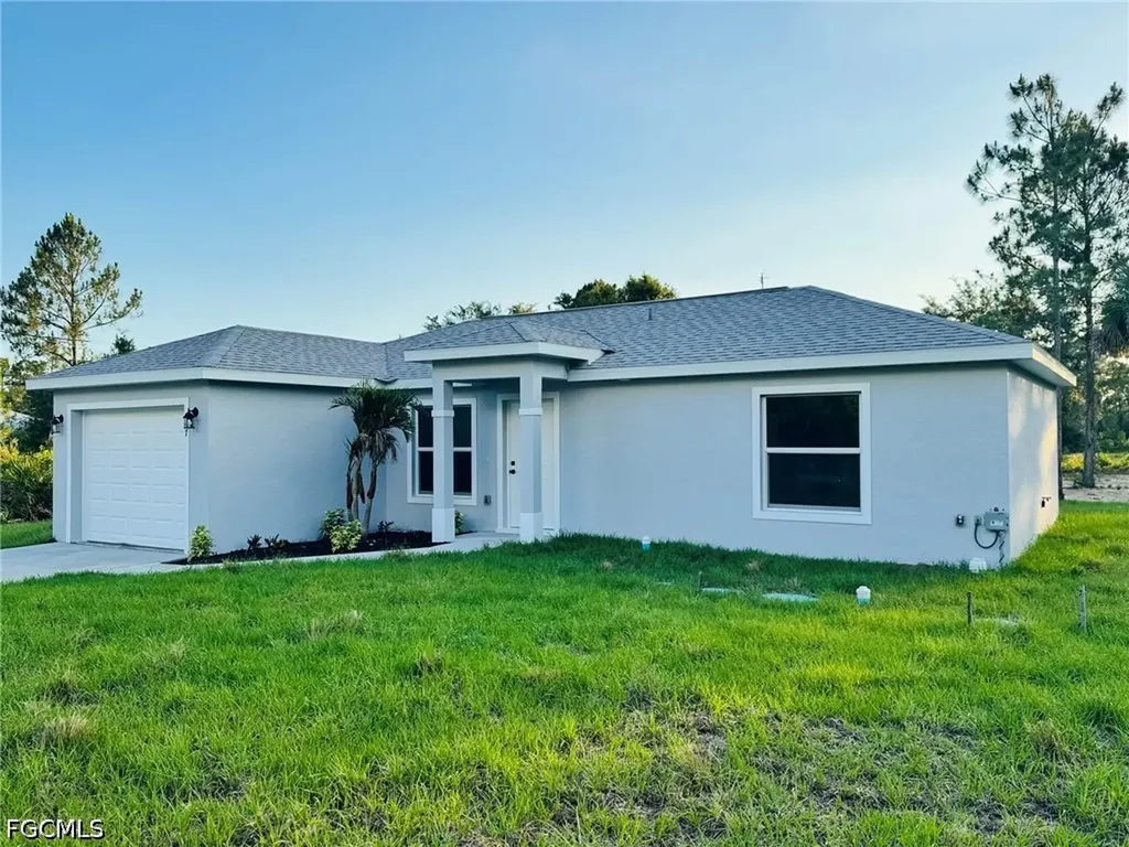 807 Monroe Avenue Lehigh Acres FL 33972