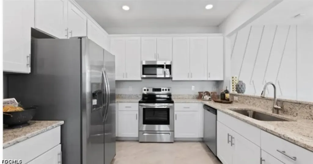 14079 Pine Lodge Lane Fort Myers FL 33913