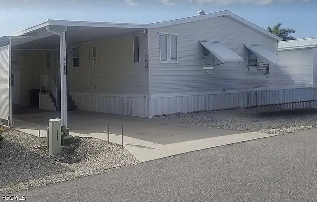 3089 Skipper Lane St. James City FL 33956