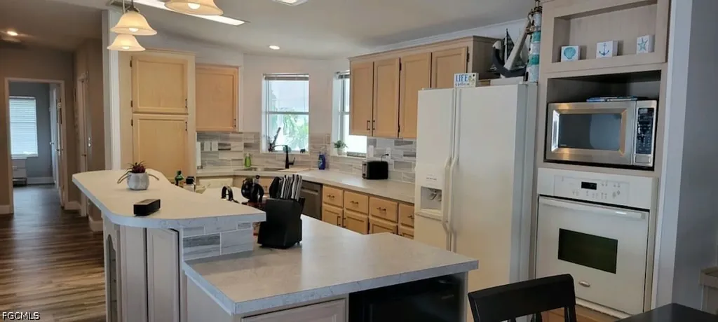 3089 Skipper Lane St. James City FL 33956