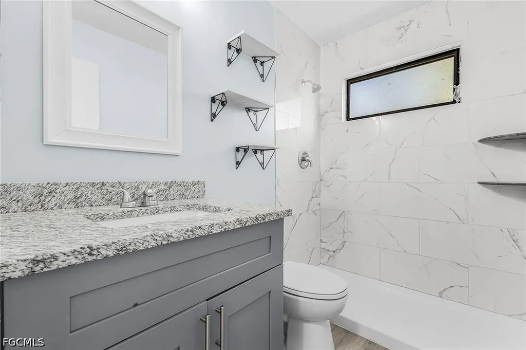 1269 SE 8th Terrace Cape Coral FL 33990