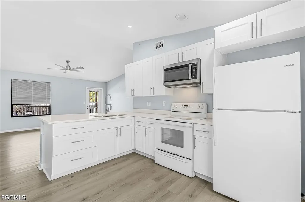 1269 SE 8th Terrace Cape Coral FL 33990
