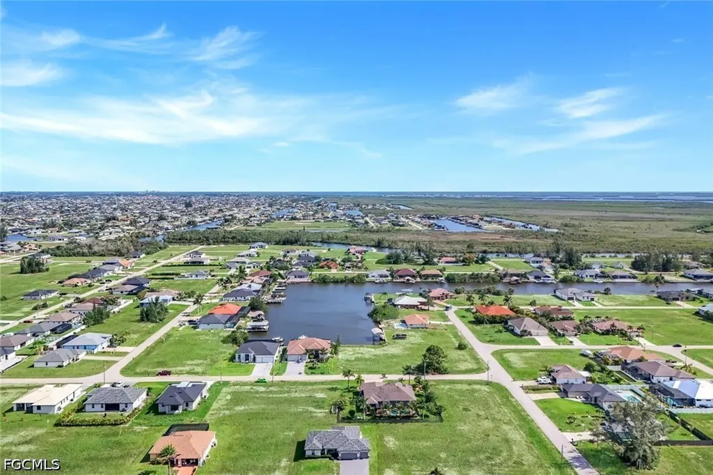 4204 NW 22nd Street Cape Coral FL 33993