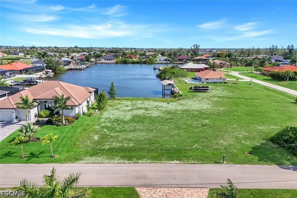 4204 NW 22nd Street Cape Coral FL 33993