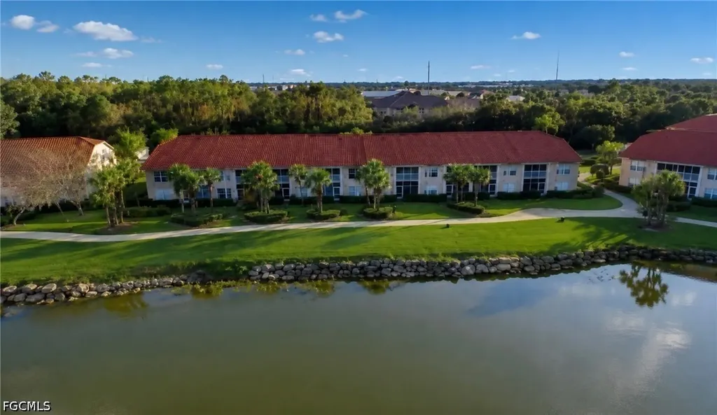 2770 Cypress Trace Circle Naples FL 34119