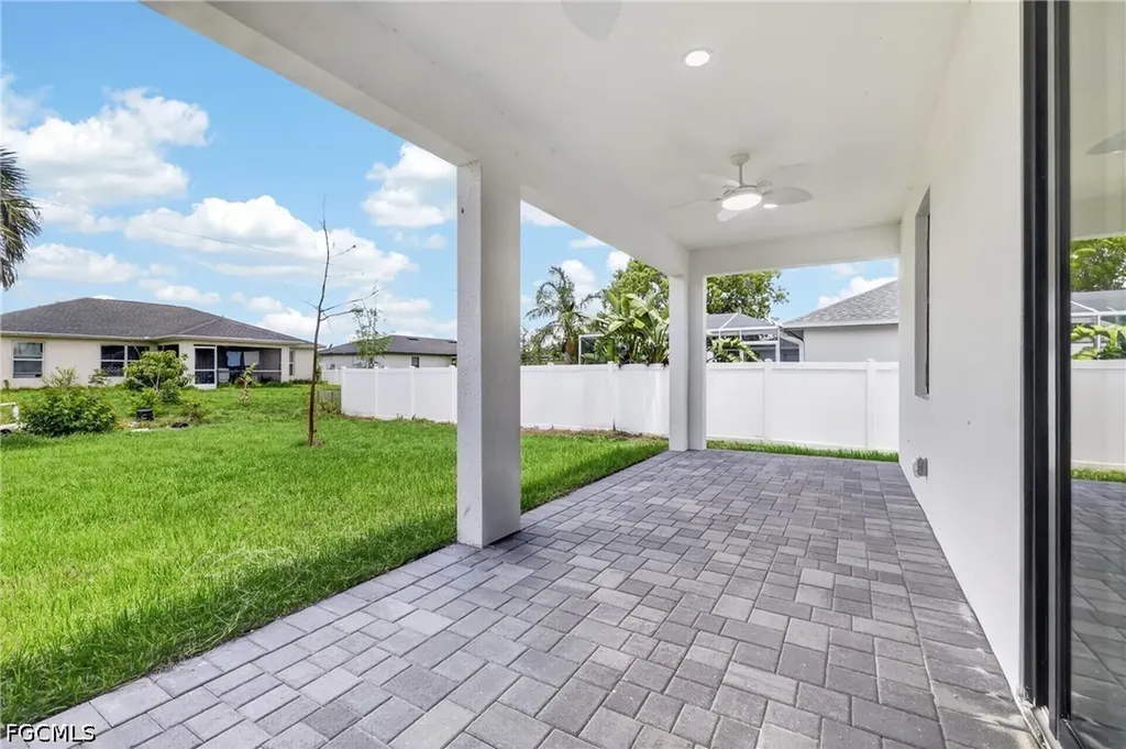 1312 NE 5th Avenue Cape Coral FL 33909