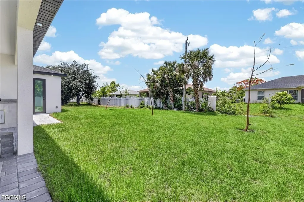 1312 NE 5th Avenue Cape Coral FL 33909