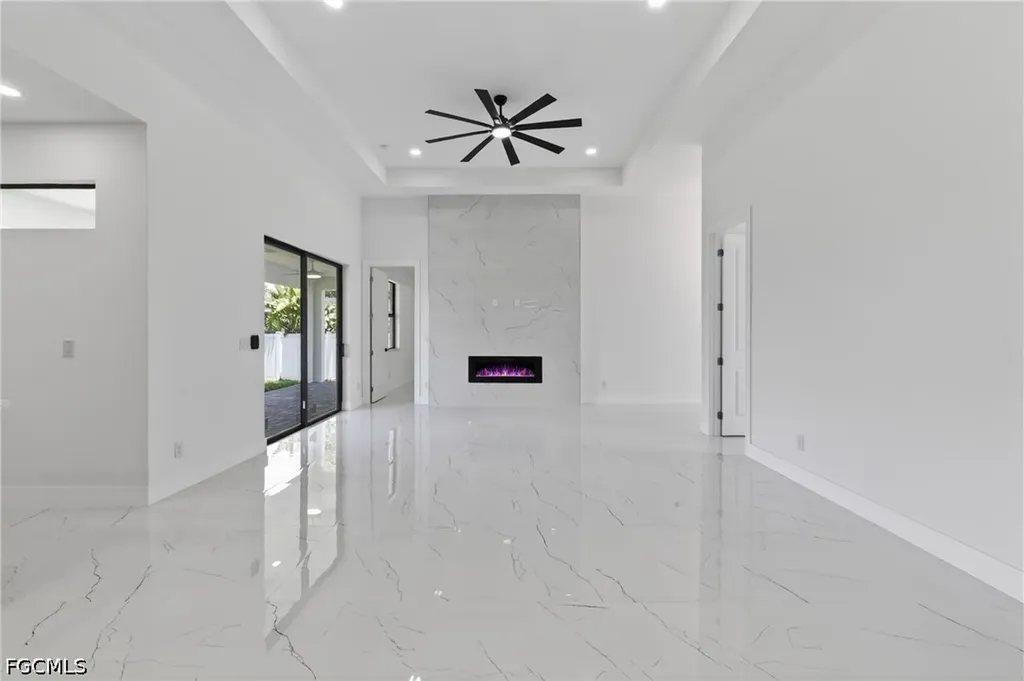 1312 NE 5th Avenue Cape Coral FL 33909