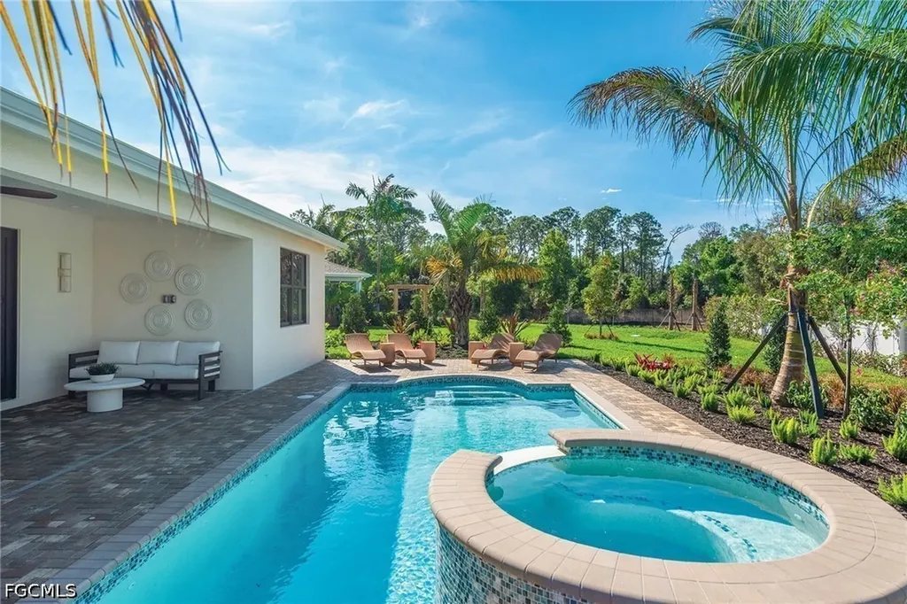 14092 Aldersgate Avenue Fort Myers FL 33905