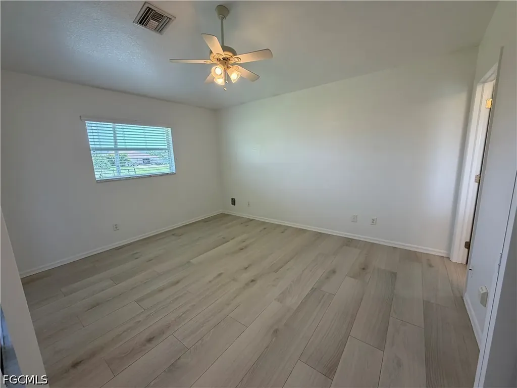 544 SE 7th Street Cape Coral FL 33990