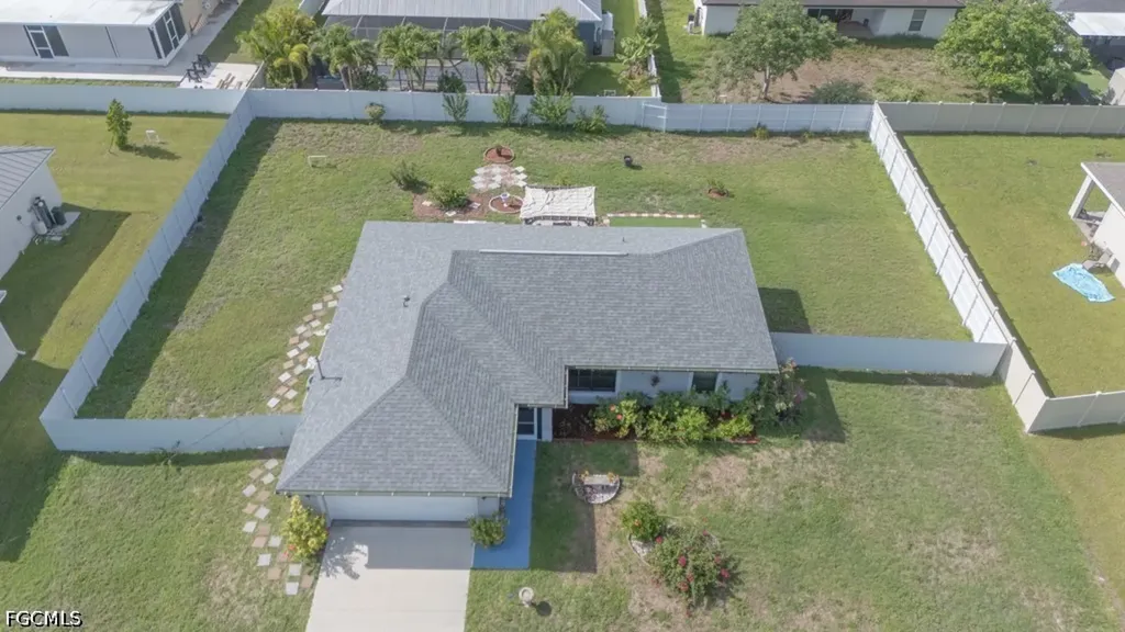 520 Wilmington Parkway Cape Coral FL 33993