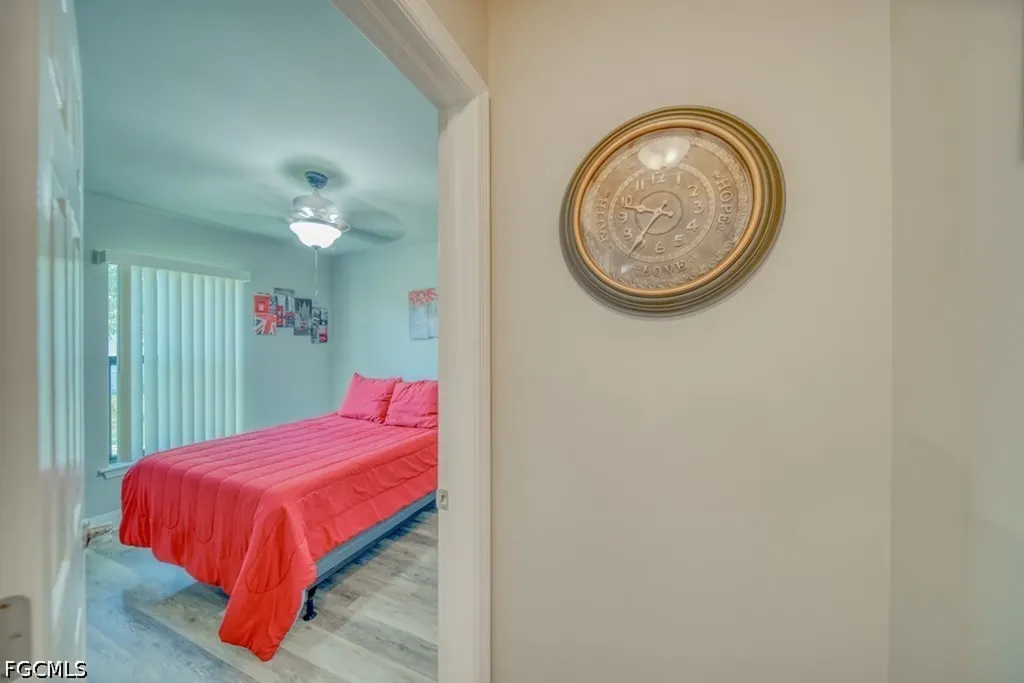 520 Wilmington Parkway Cape Coral FL 33993