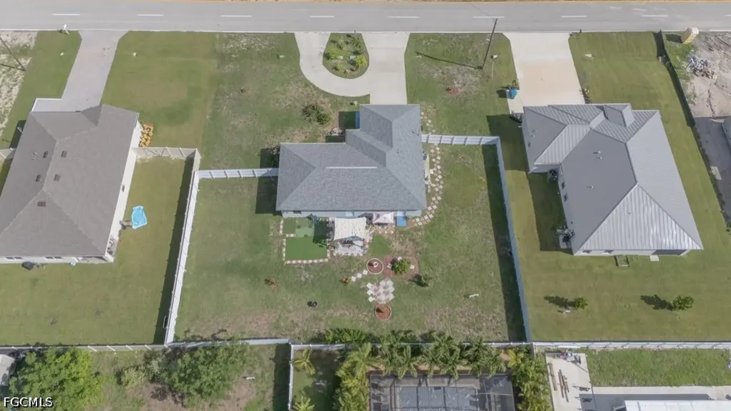520 Wilmington Parkway Cape Coral FL 33993