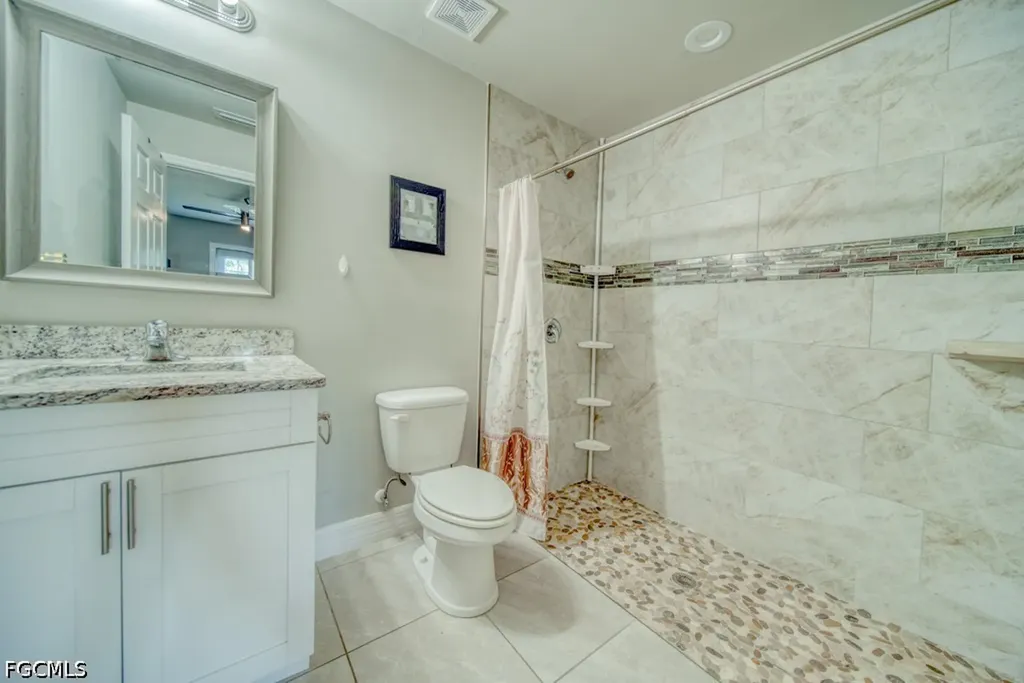 520 Wilmington Parkway Cape Coral FL 33993