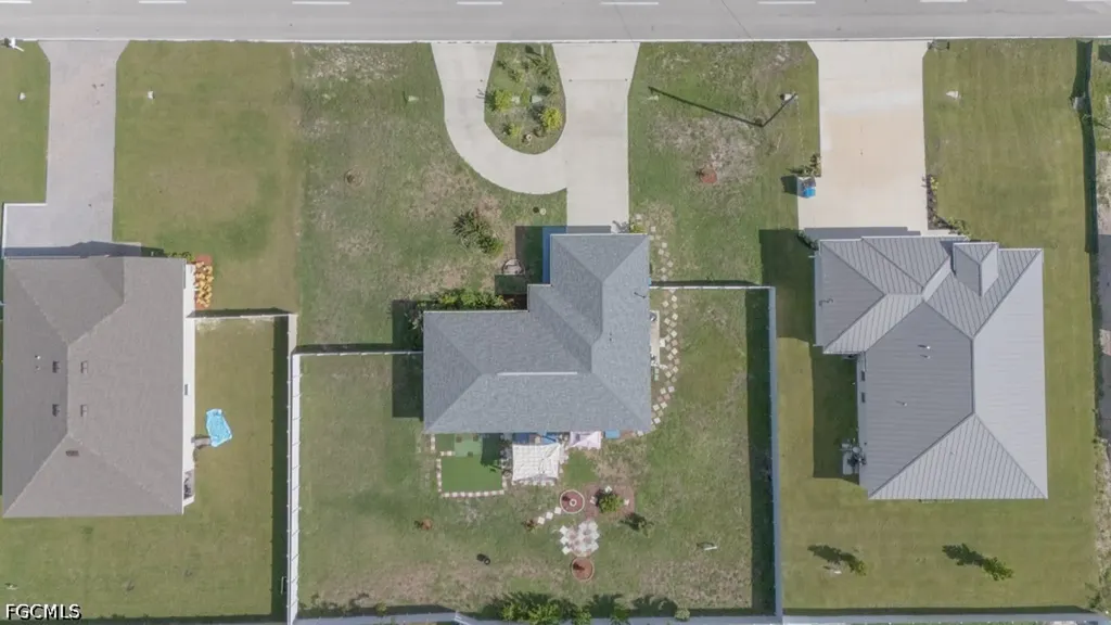 520 Wilmington Parkway Cape Coral FL 33993