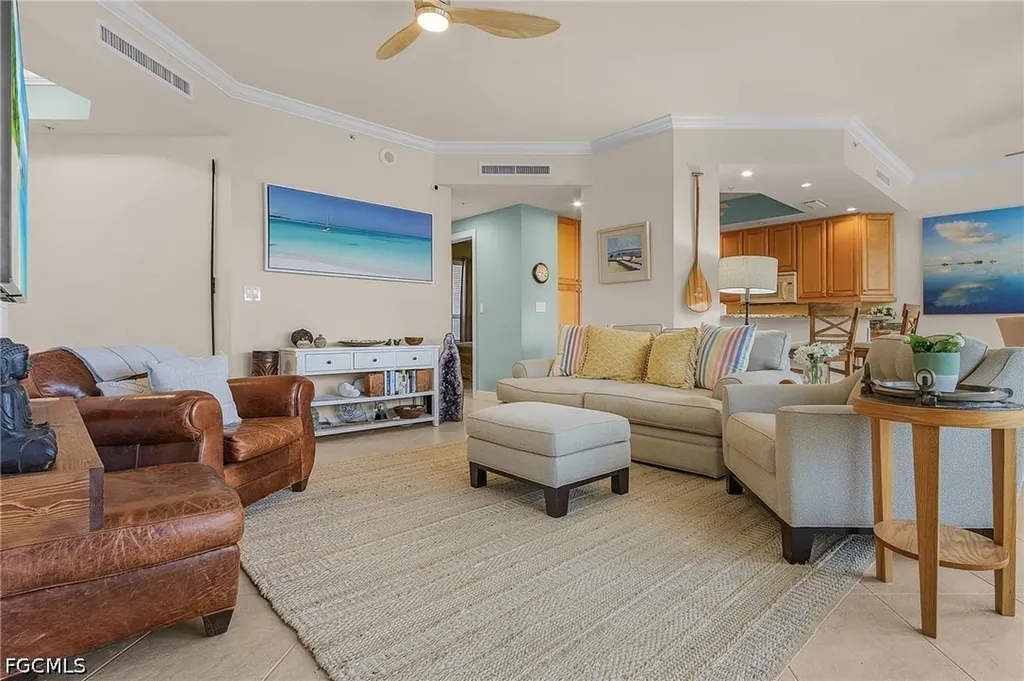 Fort Myers Beach FL, 4182 Bay Beach Lane, Unit 733