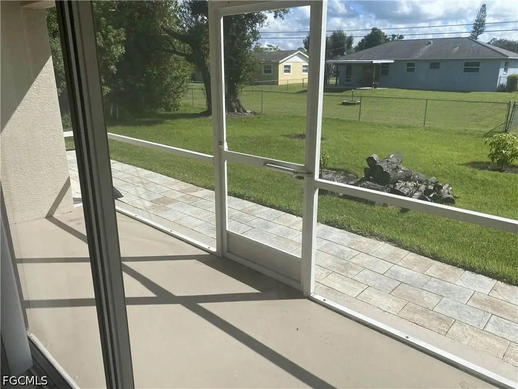 13832 1st Street Fort Myers FL 33905