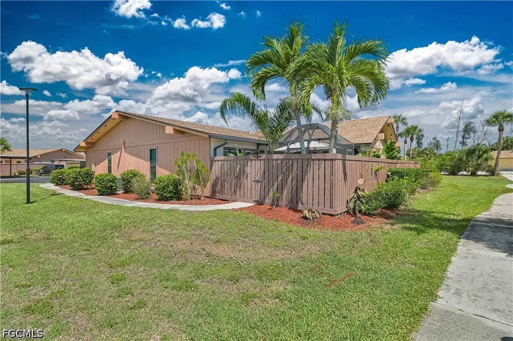 6386 Royal Woods Drive Fort Myers FL 33908