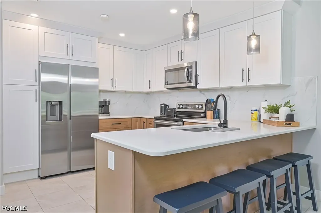 6386 Royal Woods Drive Fort Myers FL 33908