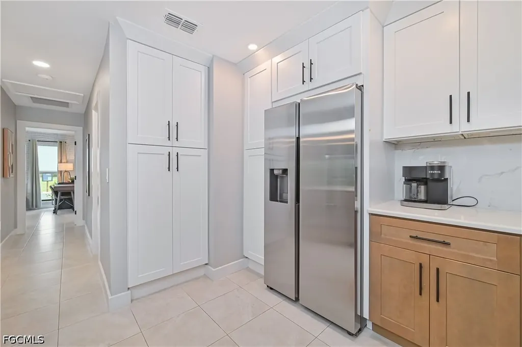 6386 Royal Woods Drive Fort Myers FL 33908