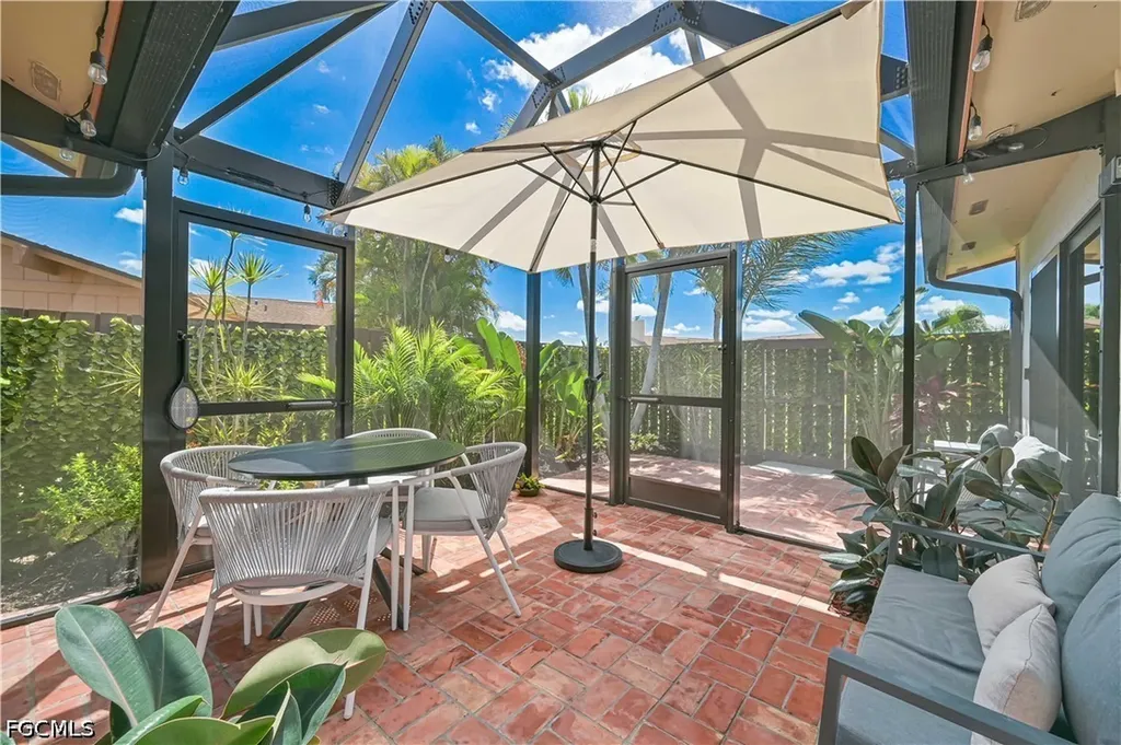 6386 Royal Woods Drive Fort Myers FL 33908