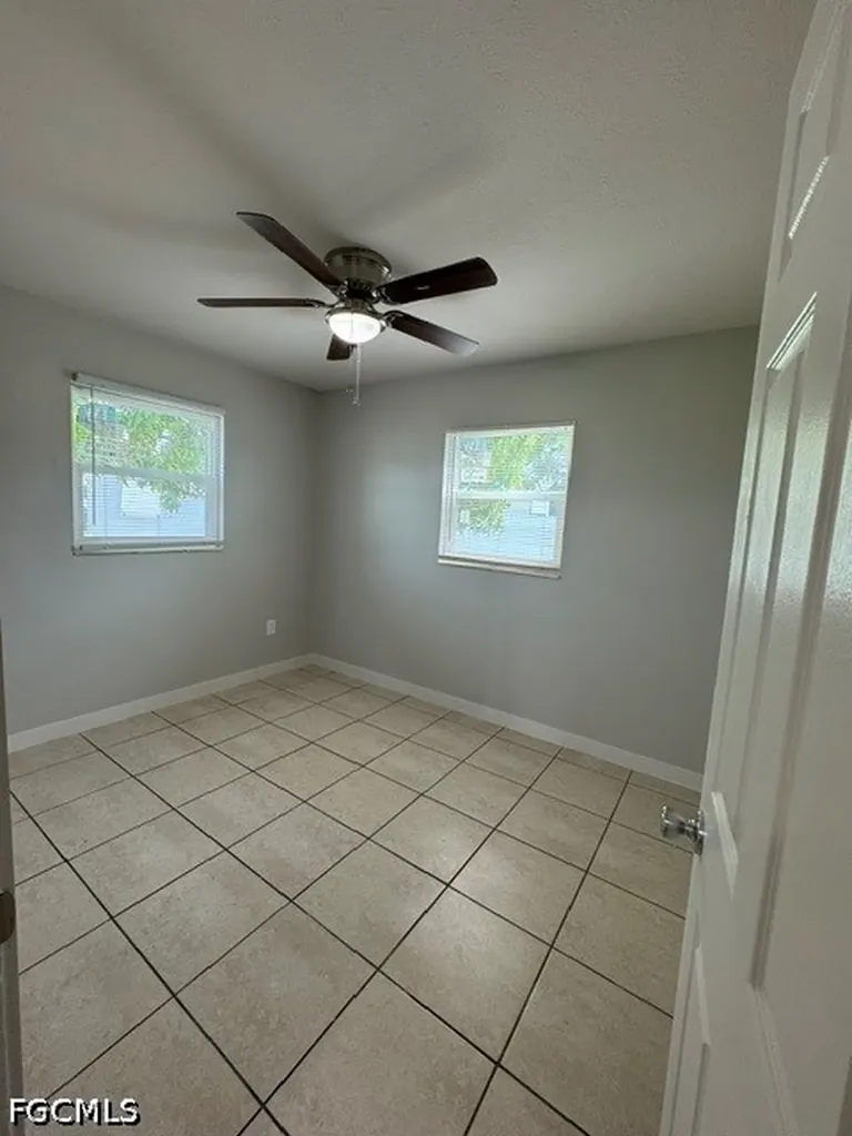 26 Alabama Road S Lehigh Acres FL 33936