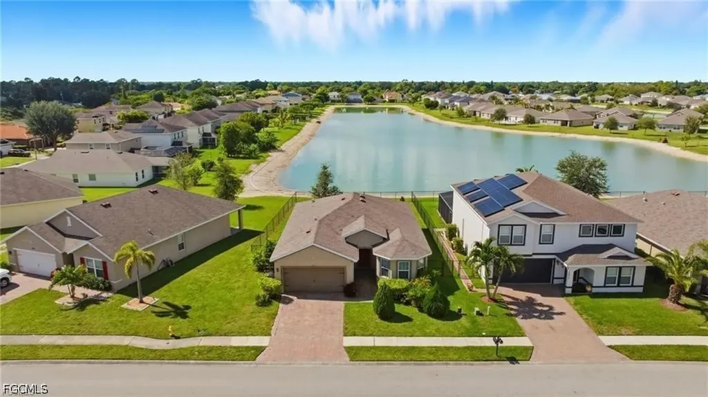 10884 Marble Brook Boulevard Lehigh Acres FL 33936
