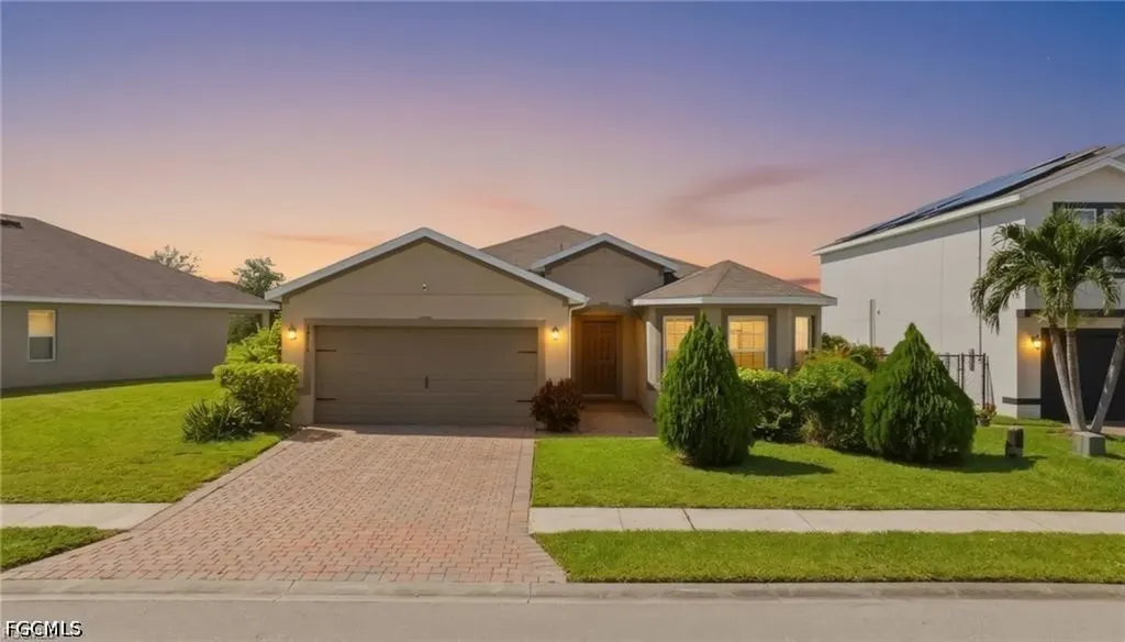 10884 Marble Brook Boulevard Lehigh Acres FL 33936