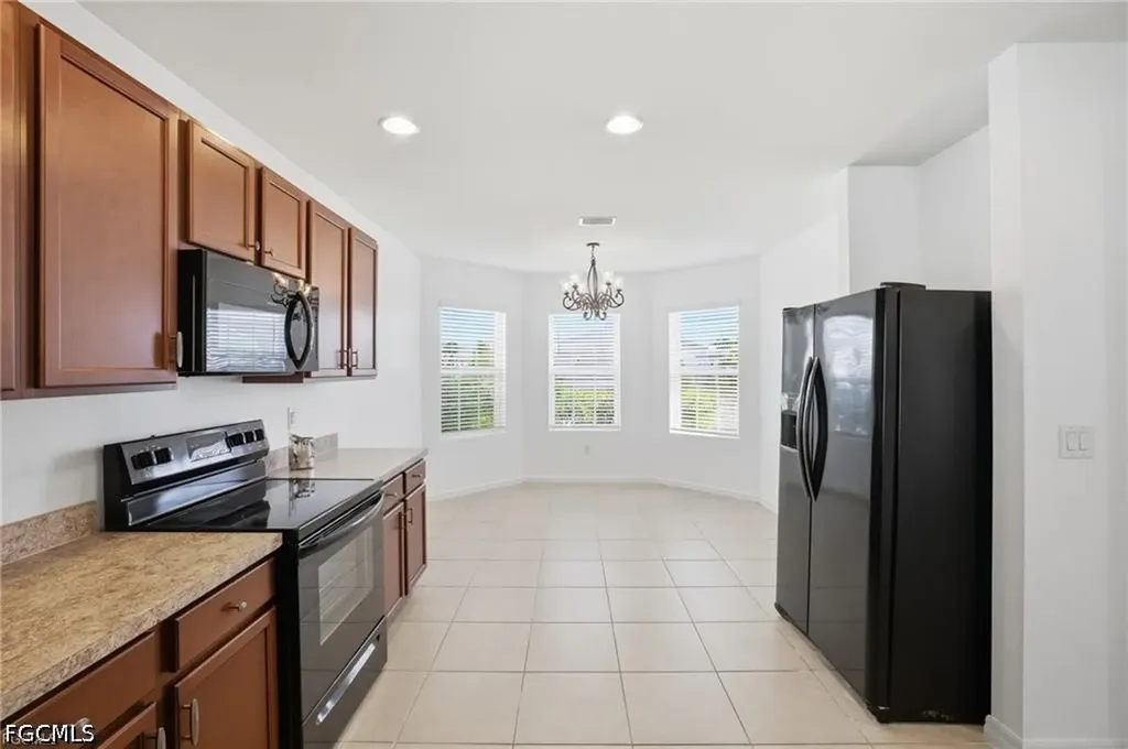 10884 Marble Brook Boulevard Lehigh Acres FL 33936