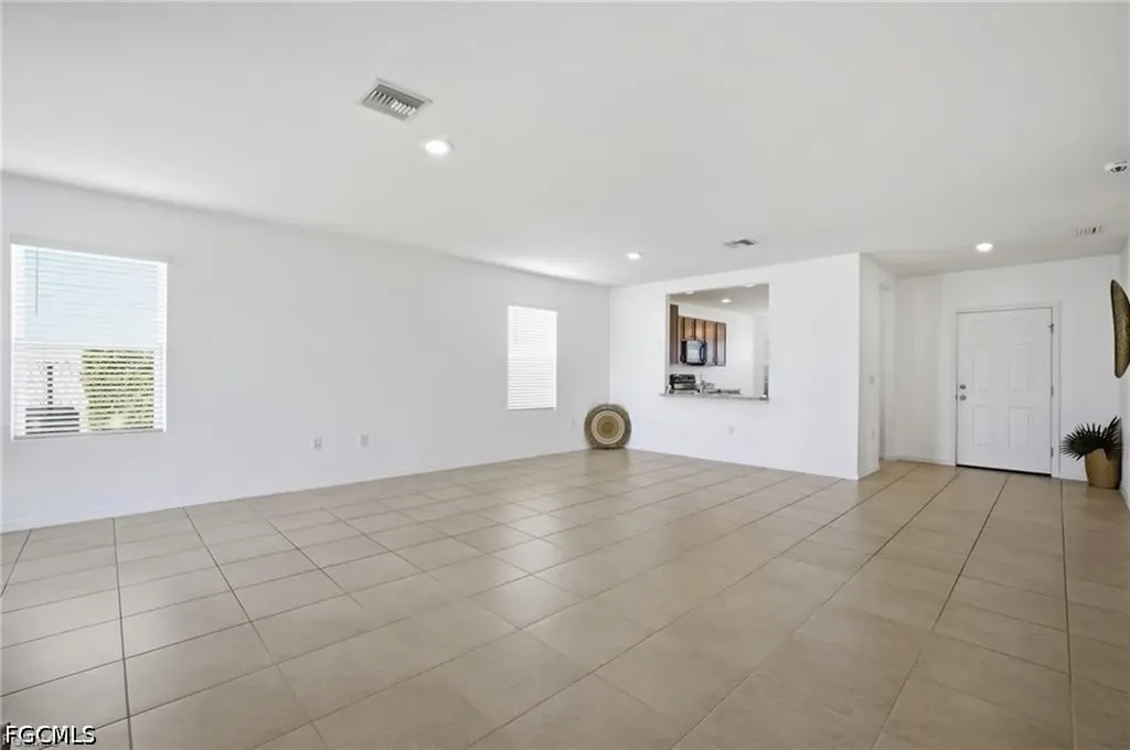 10884 Marble Brook Boulevard Lehigh Acres FL 33936
