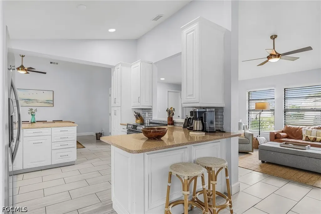 245 SW 44th Terrace Cape Coral FL 33914