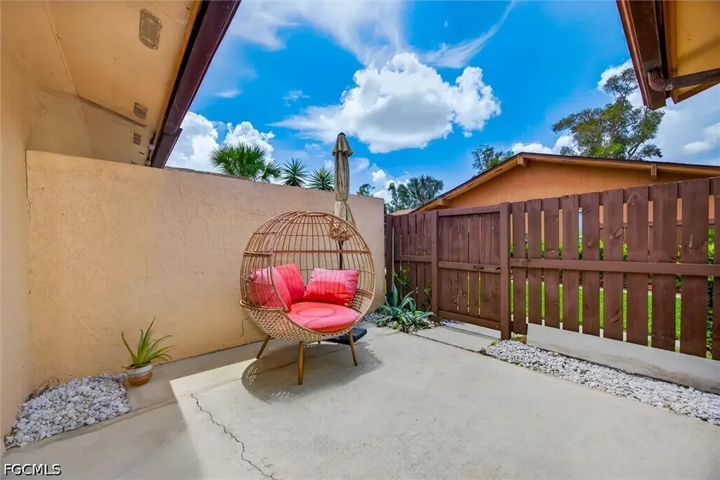 6315 Royal Woods Drive Fort Myers FL 33908