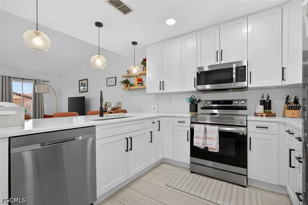 6315 Royal Woods Drive Fort Myers FL 33908
