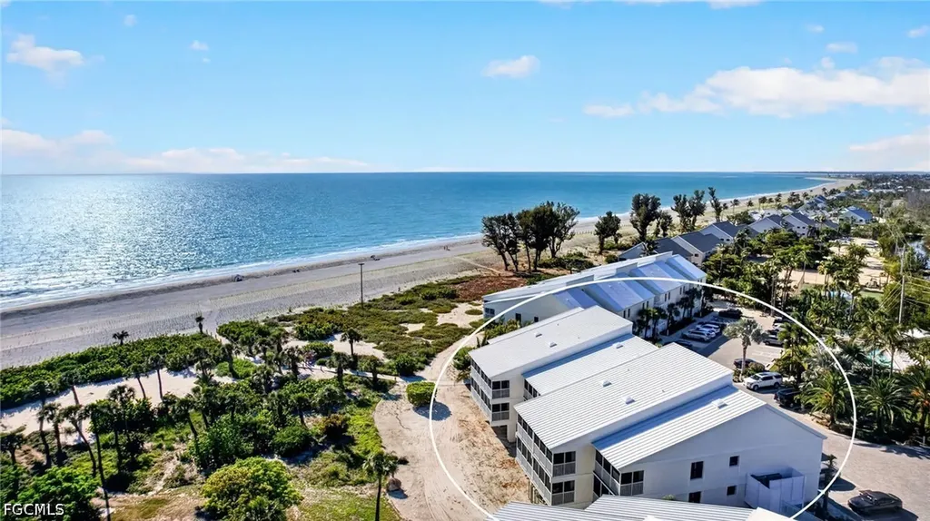 2125 Gulf Beach Villas Captiva FL 33924