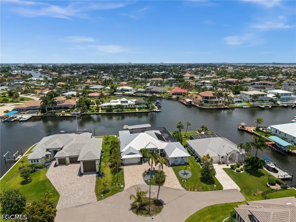 105 SW 52nd Street Cape Coral FL 33914