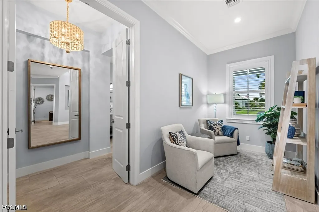 105 SW 52nd Street Cape Coral FL 33914