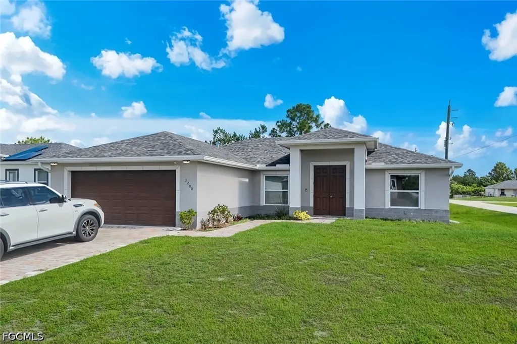 3200 41st Street W Lehigh Acres FL 33971