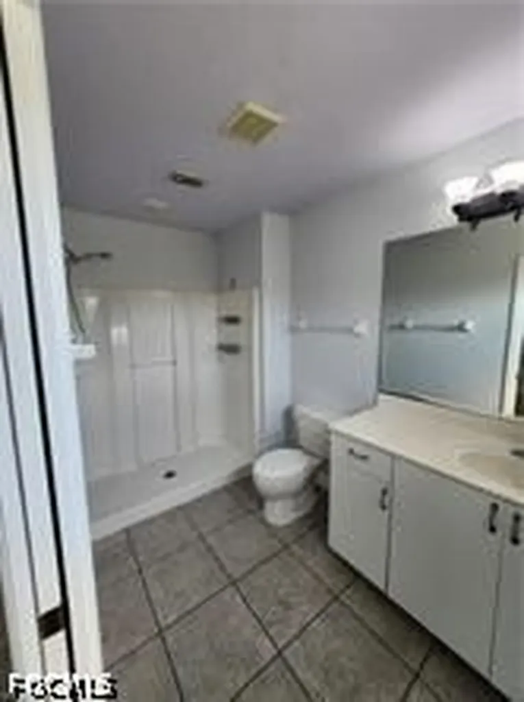 522 SE 6th Place Cape Coral FL 33990