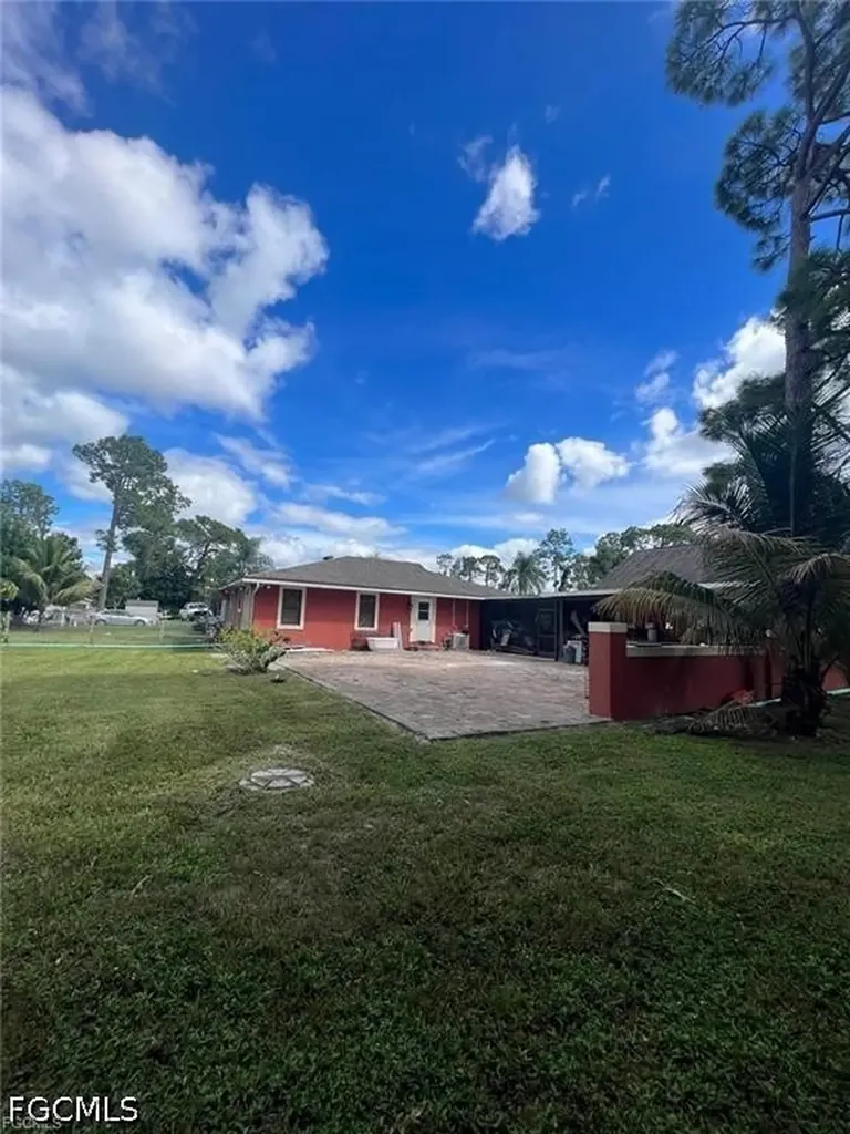3914 4th Street W Lehigh Acres FL 33971