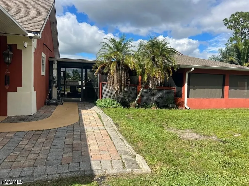 3914 4th Street W Lehigh Acres FL 33971