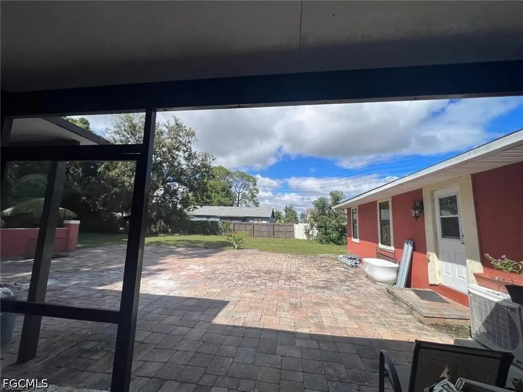 3914 4th Street W Lehigh Acres FL 33971
