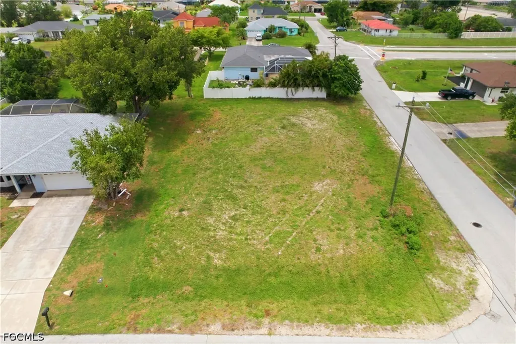 116 SE 4th Street Cape Coral FL 33990