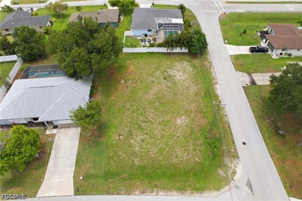 116 SE 4th Street Cape Coral FL 33990