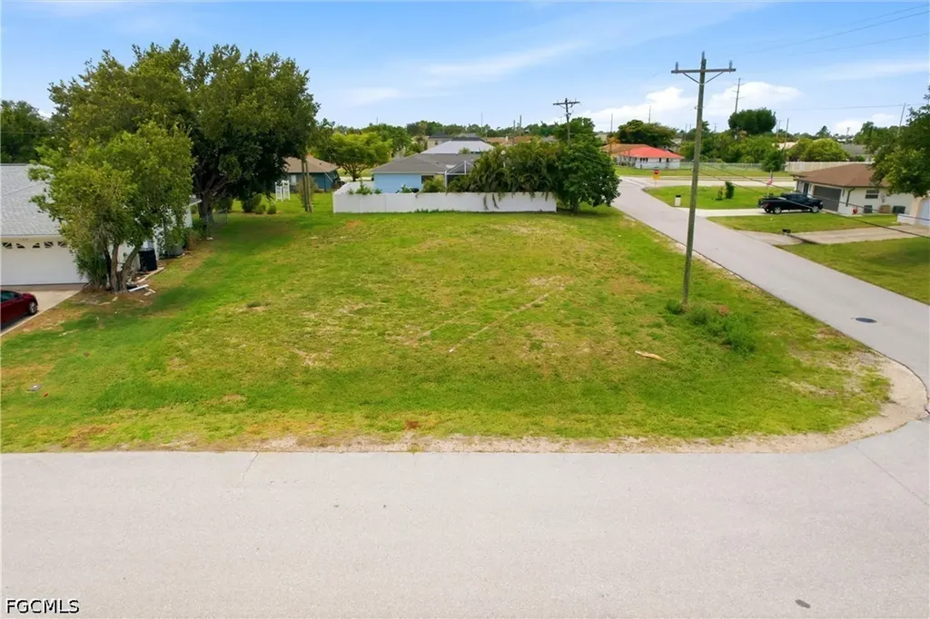 116 SE 4th Street Cape Coral FL 33990