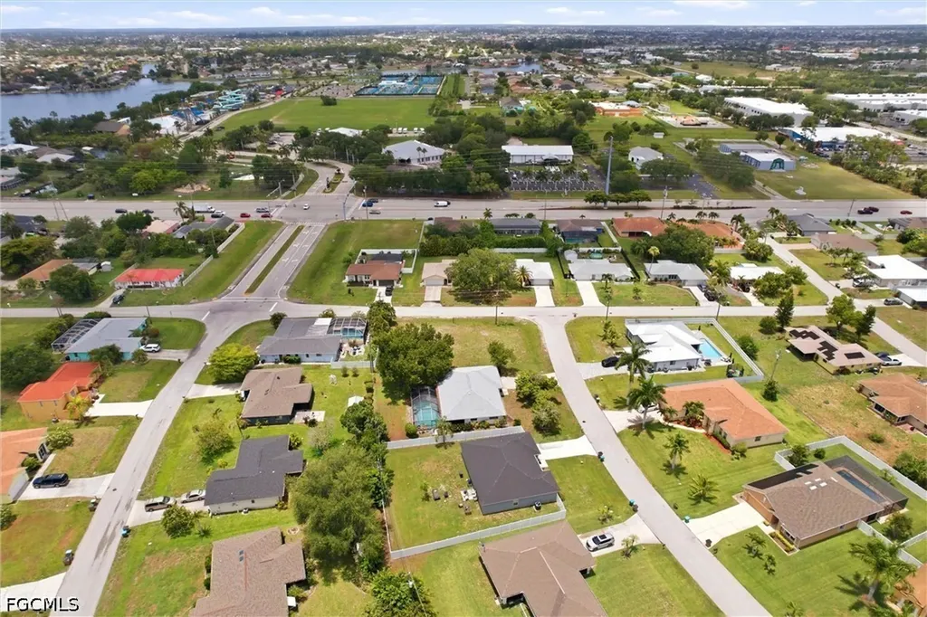 116 SE 4th Street Cape Coral FL 33990