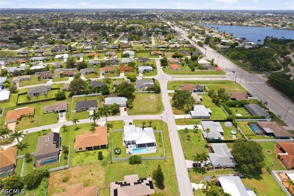 116 SE 4th Street Cape Coral FL 33990